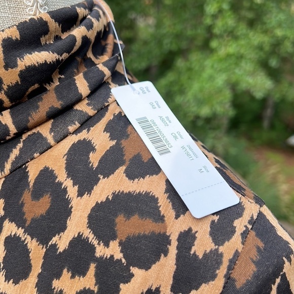 J. Crew Leopard Print High Neck Long sleeve Blouse Size M NWT Mob Wife Stretchy - Picture 4 of 7